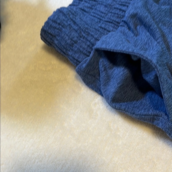 Athletic Works Blue Athletic Shorts with Elastic Waistband and pockets - Picture 3 of 6